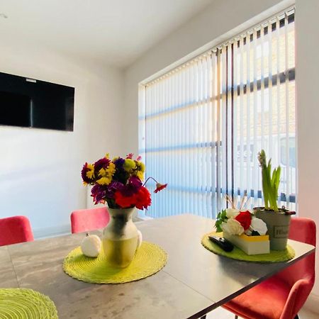 Shadwell - Walking Distance To Tower Bridge, Two Stations In Close Proximity Londyn Zewnętrze zdjęcie