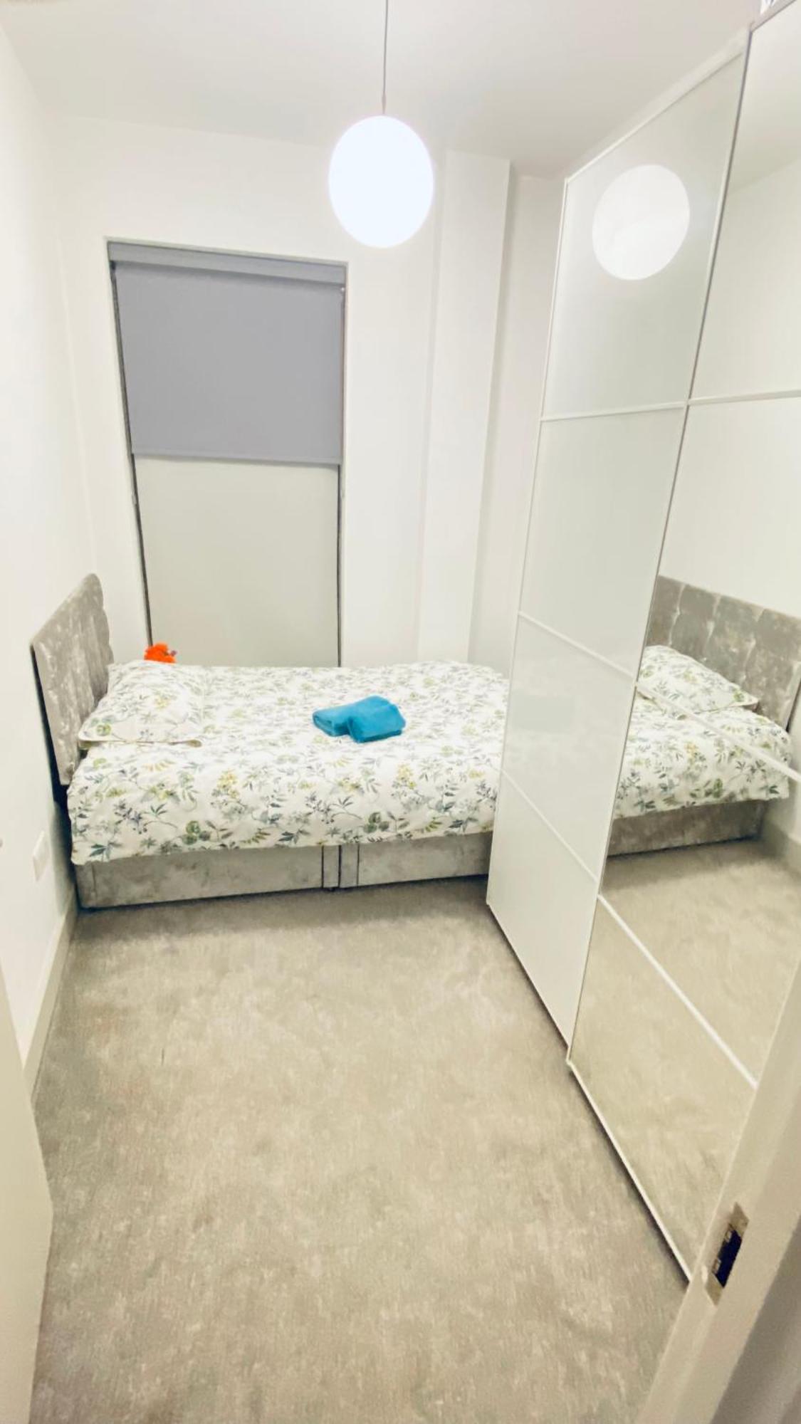Shadwell - Walking Distance To Tower Bridge, Two Stations In Close Proximity Londyn Zewnętrze zdjęcie
